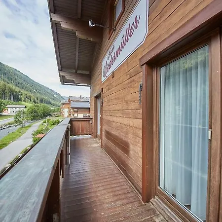 Fuerst Apartment